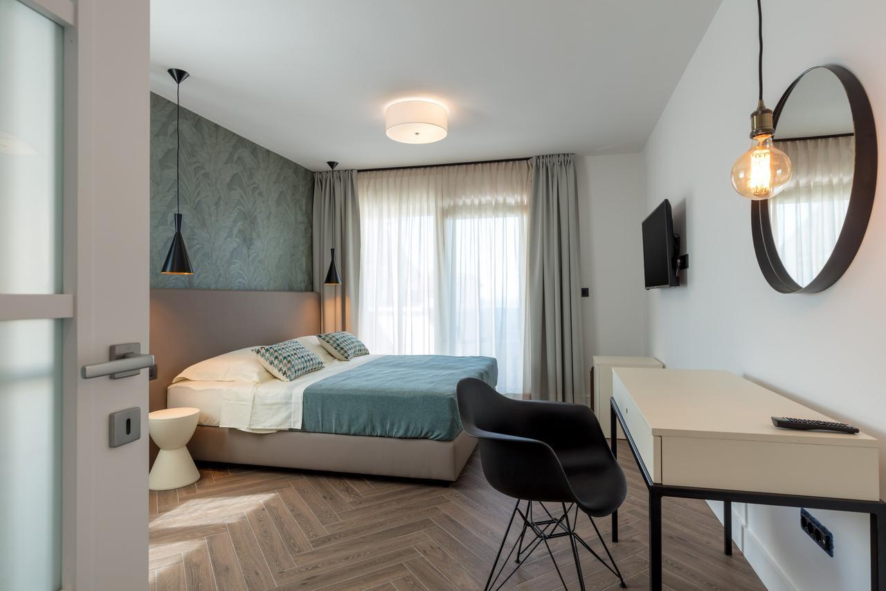 Luxury Villa Karla Подстрана Екстериор снимка
